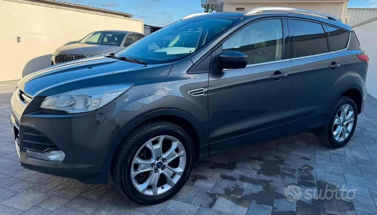 Ford Kuga 2014 photo 3