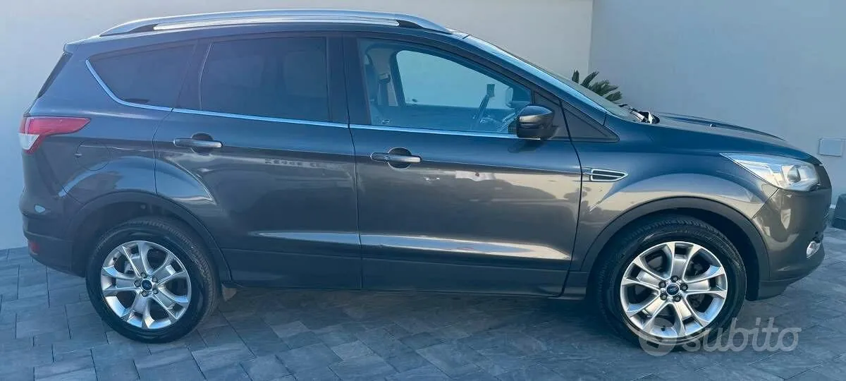 Ford Kuga 2014 photo 4