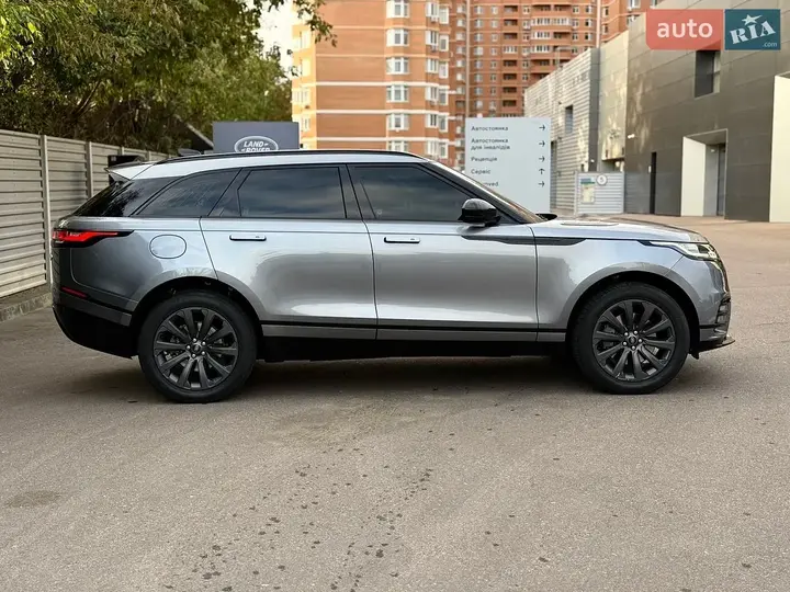 Land Rover Range Rover Velar 2022 photo 4