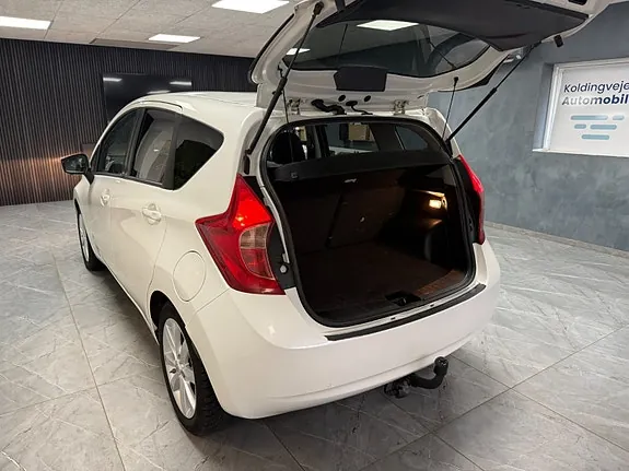 Nissan Note 2013 photo 5