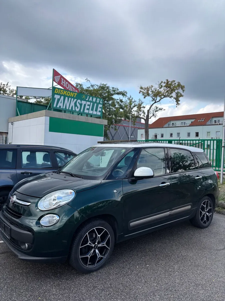Fiat 500L 2014 photo 2
