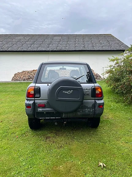 Toyota Rav4 1994 photo 5
