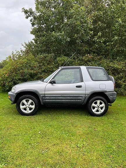 Toyota Rav4 1994 photo 4