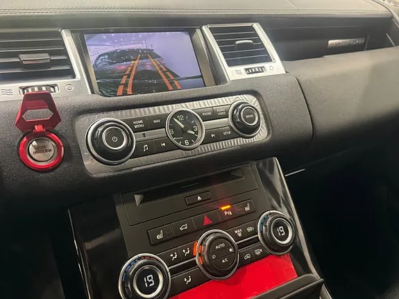 Land Rover Range Rover Sport 2013 photo 3