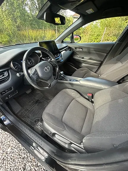 Toyota C-Hr 2018 photo 5