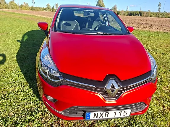 Renault Clio 2018 photo 2
