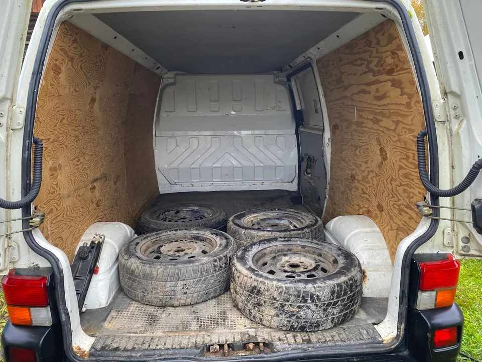 Volkswagen Transporter 1997 photo 5