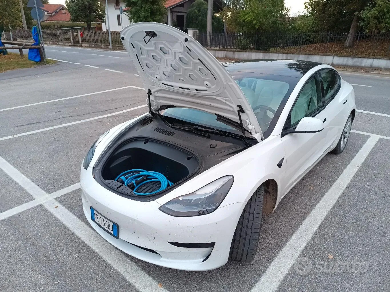 Tesla Model 3 2023 photo 3