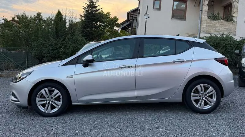 Opel Astra 2016 photo 5
