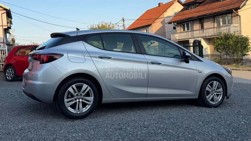 Opel Astra 2016 photo 4