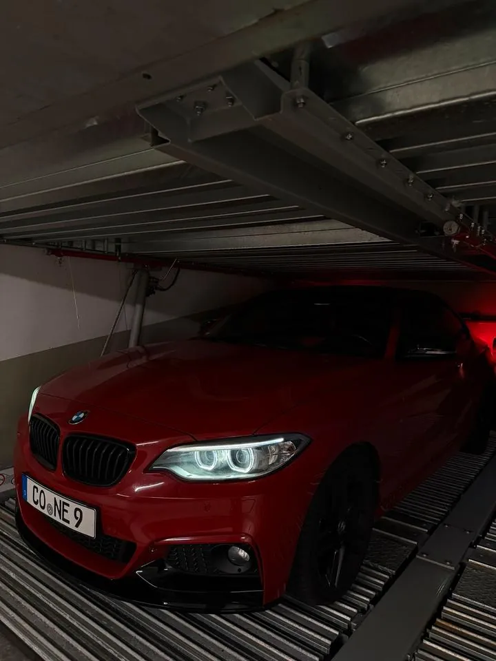 BMW 228I