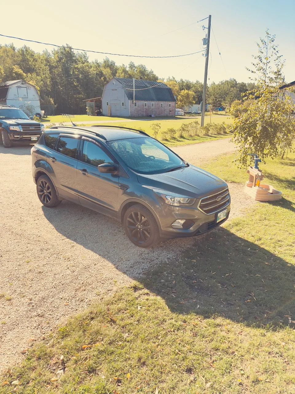 Ford Escape 2018 photo 2