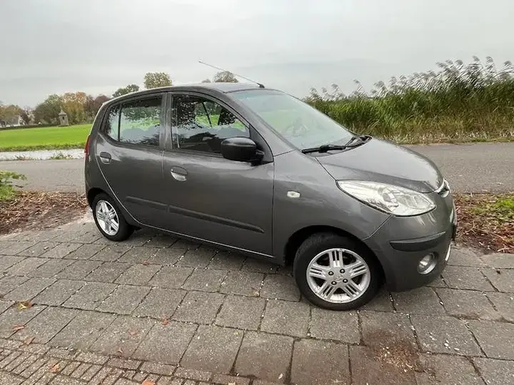Hyundai I10