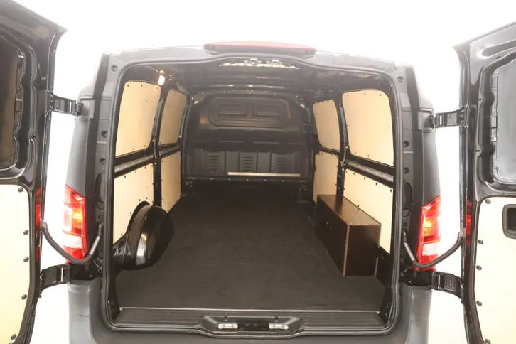 Mercedes-Benz Vito 2022 photo 3