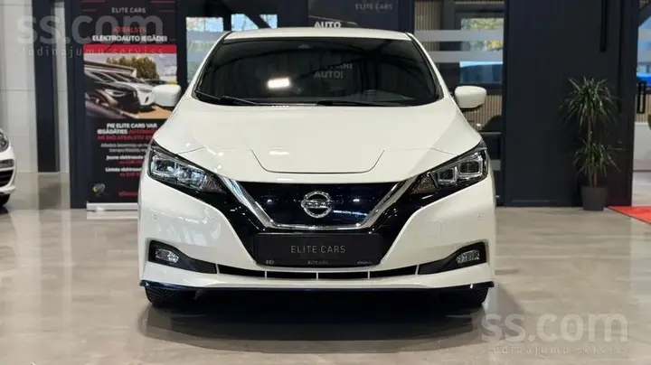 Nissan Leaf 2021 photo 3