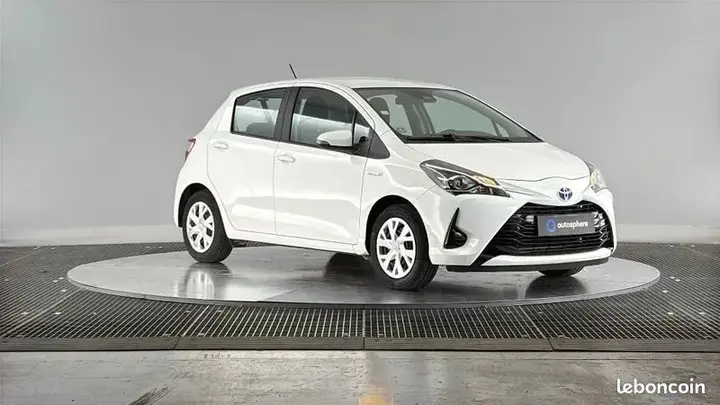 Toyota Yaris 2019 photo 3