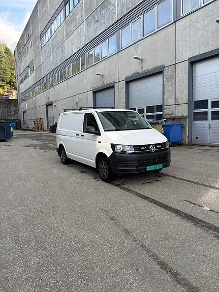 Volkswagen Transporter 2019 photo 3