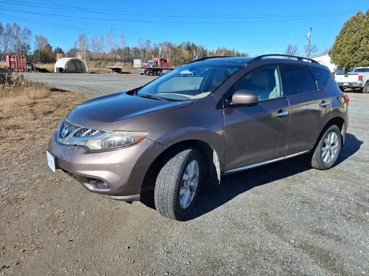 Nissan Murano 2011 photo 3