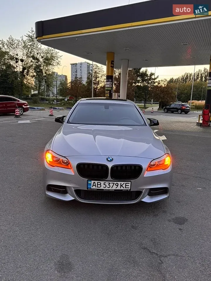 BMW 5 Series 2012 photo 4