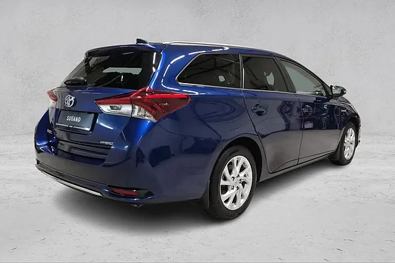 Toyota Auris 2018 photo 5
