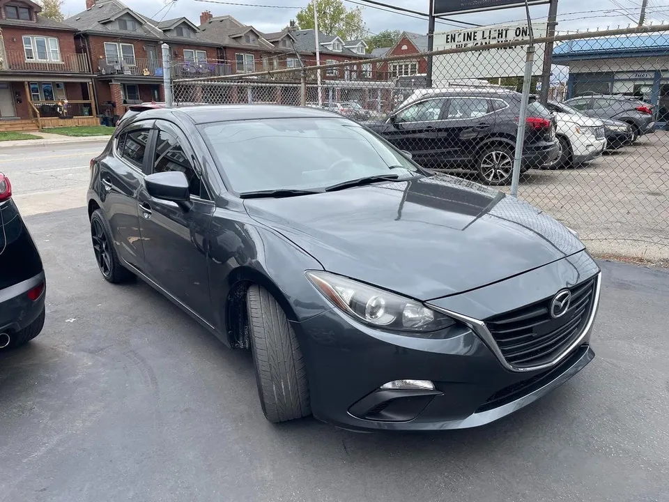 Mazda Mazda3 2015 photo 3