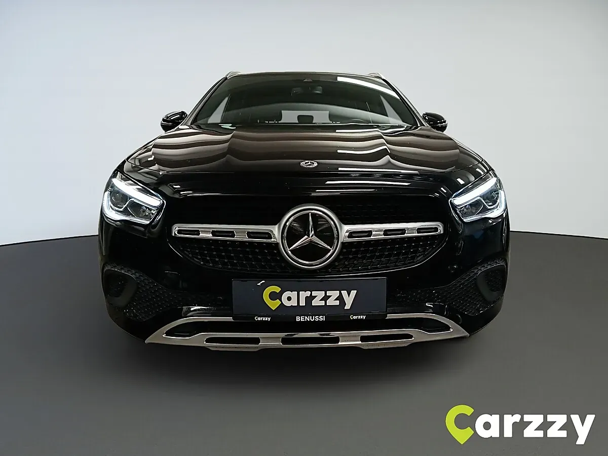 Mercedes-Benz Gla Class 2023 photo 3