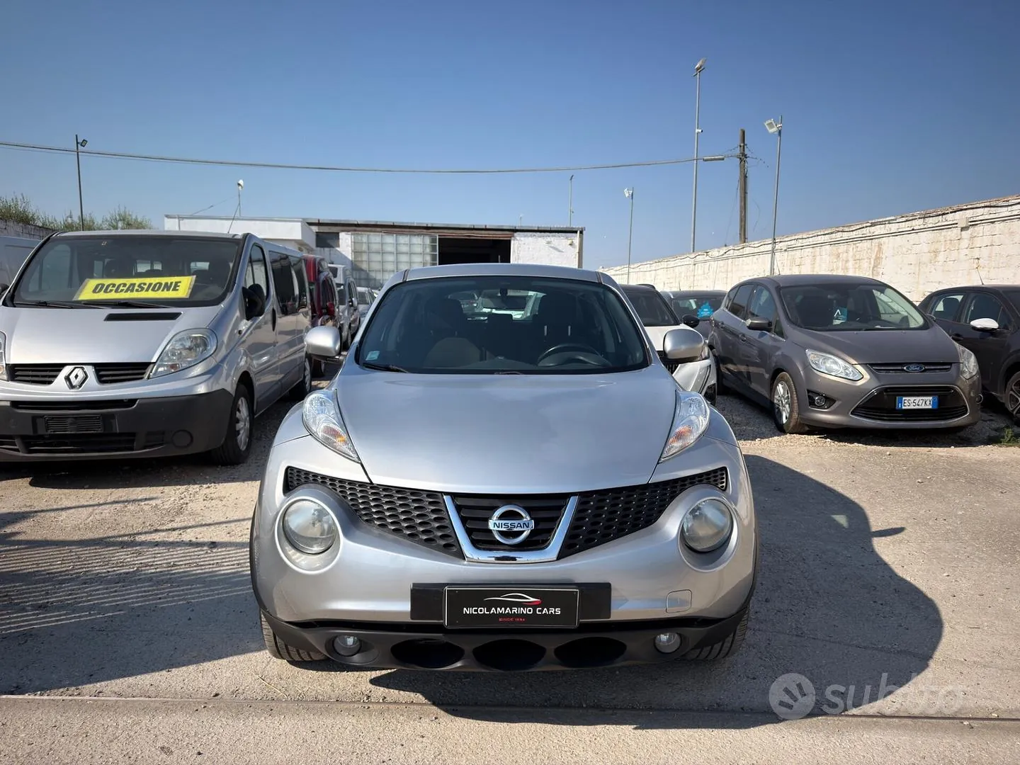 Nissan Juke 2010 photo 2
