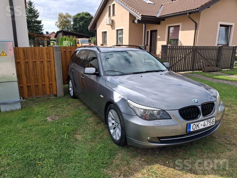 BMW 520 2008 photo 2