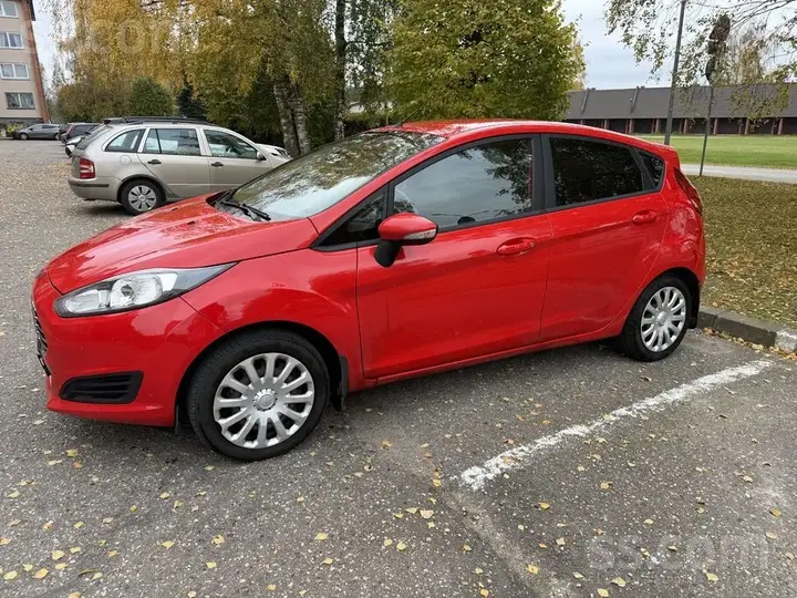 Ford Fiesta 2014 photo 2