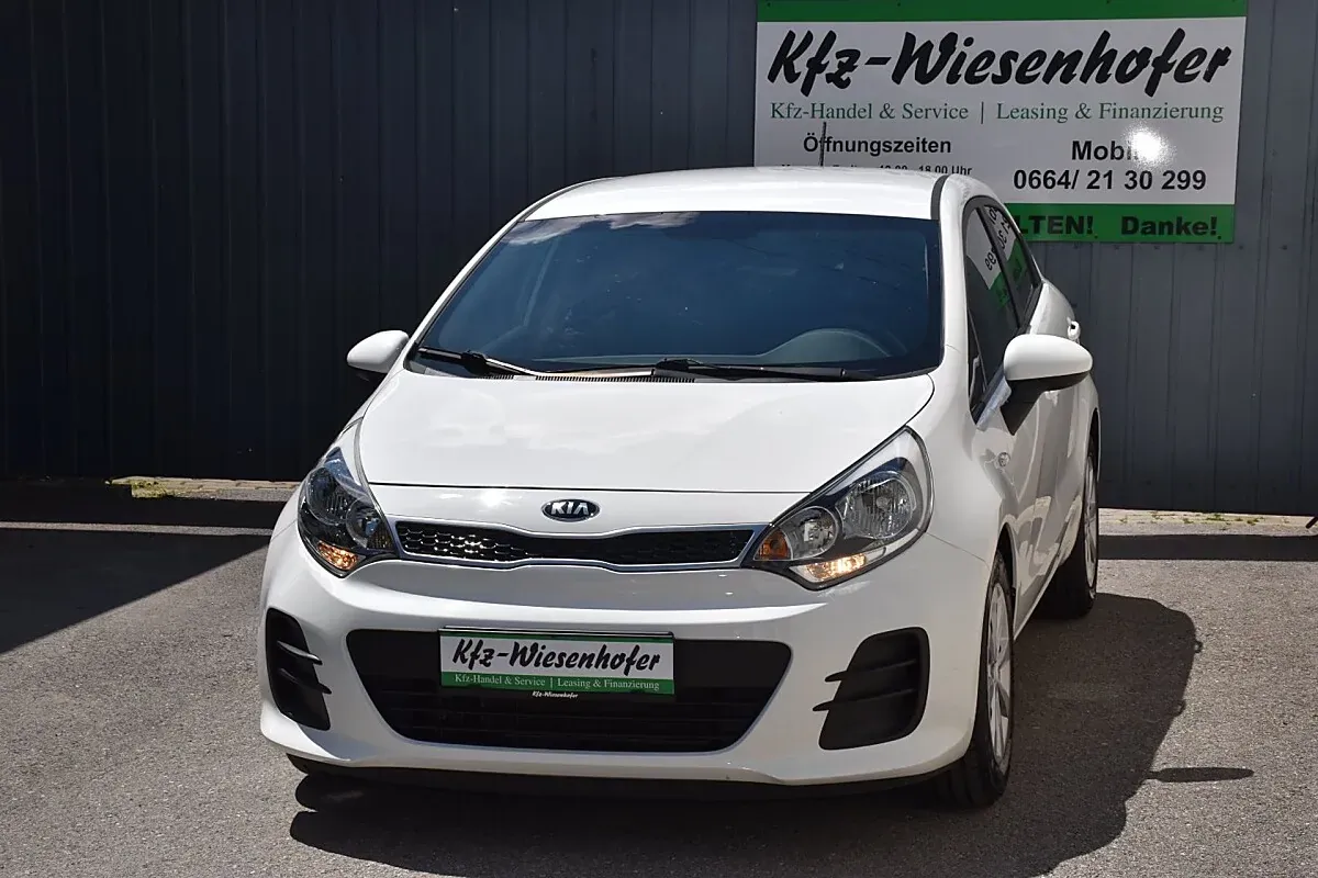 Kia Rio 2015 photo 2
