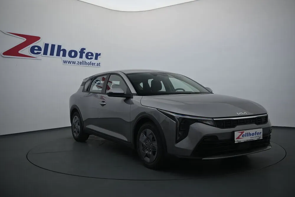 Kia K4 photo 3
