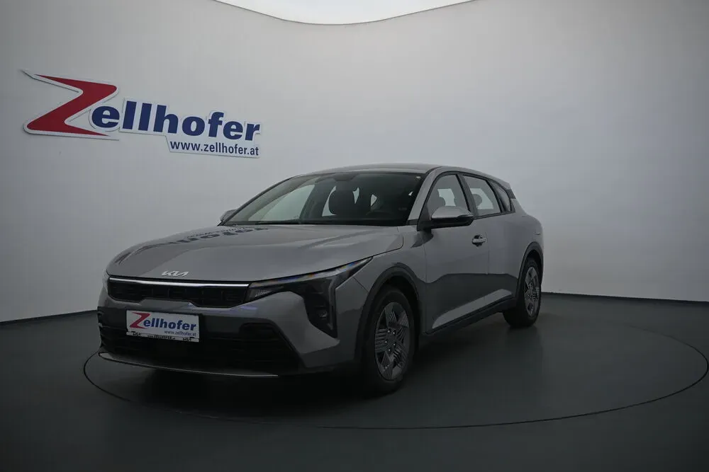 Kia K4