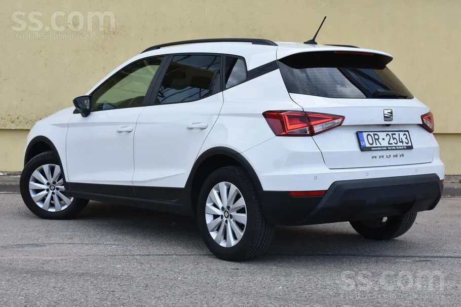 Seat Arona 2020 photo 2