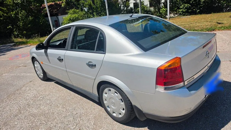 Opel Vectra