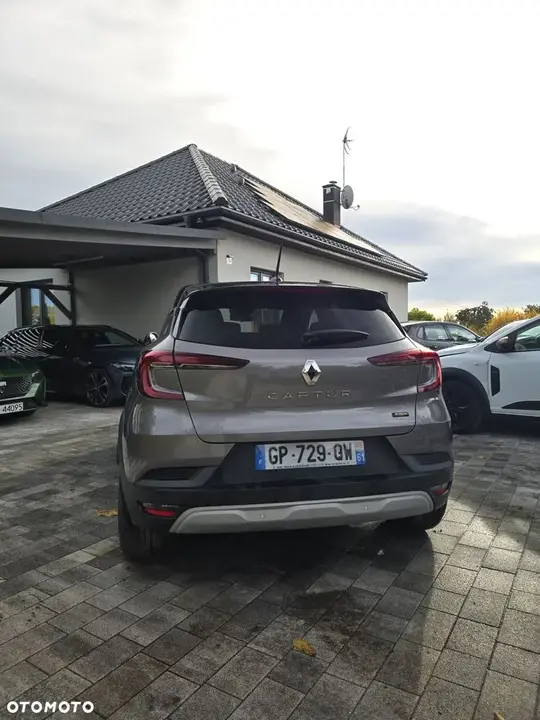 Renault Captur 2023 photo 5