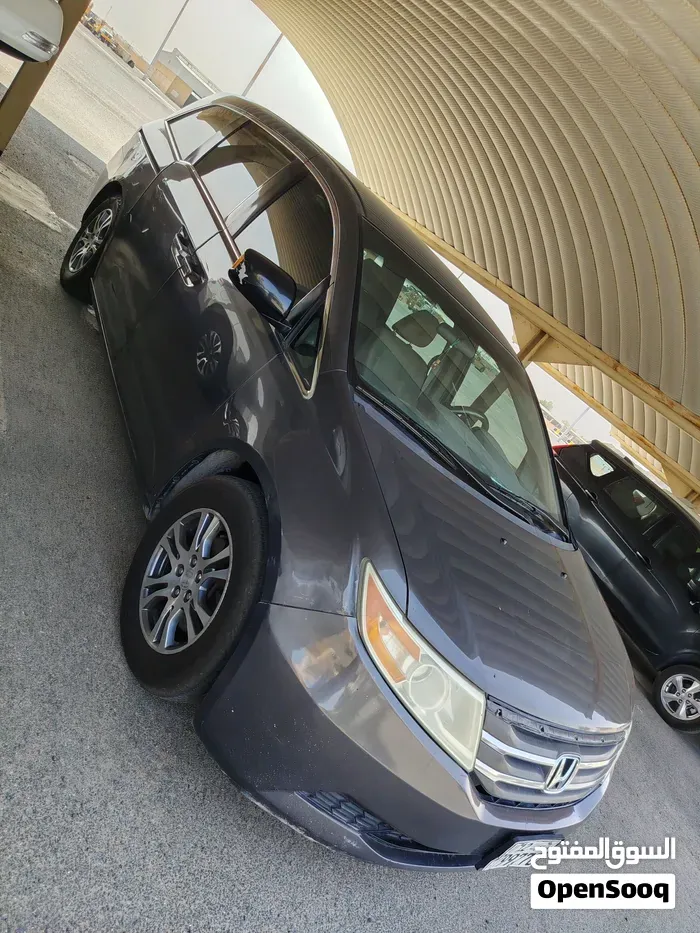 Honda Odyssey 2013 photo 3