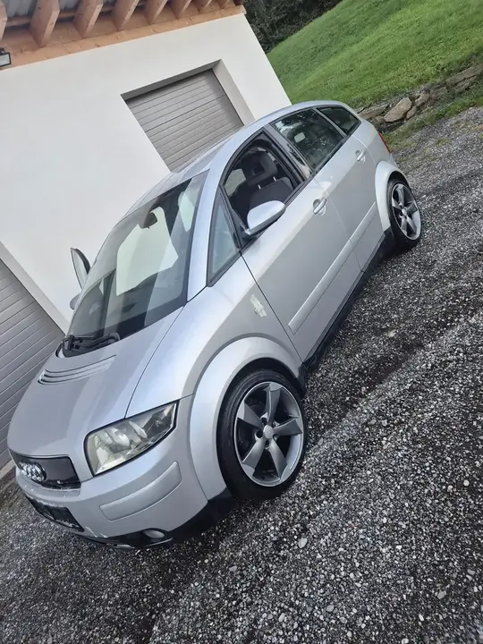 Audi A2