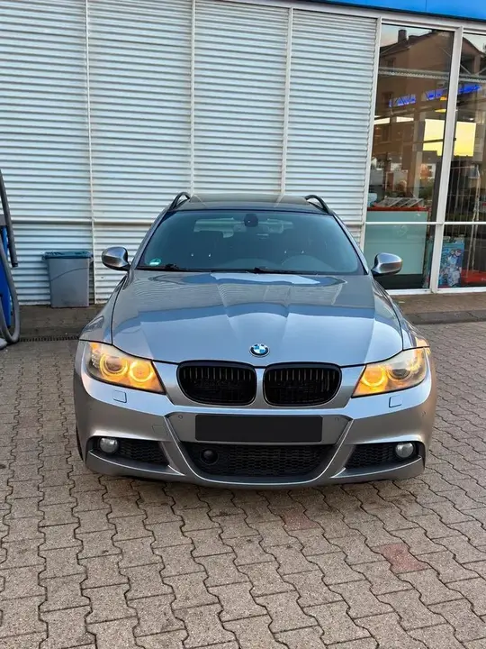 BMW 330D