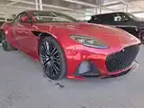 Aston Martin Dbs 2022 photo 3