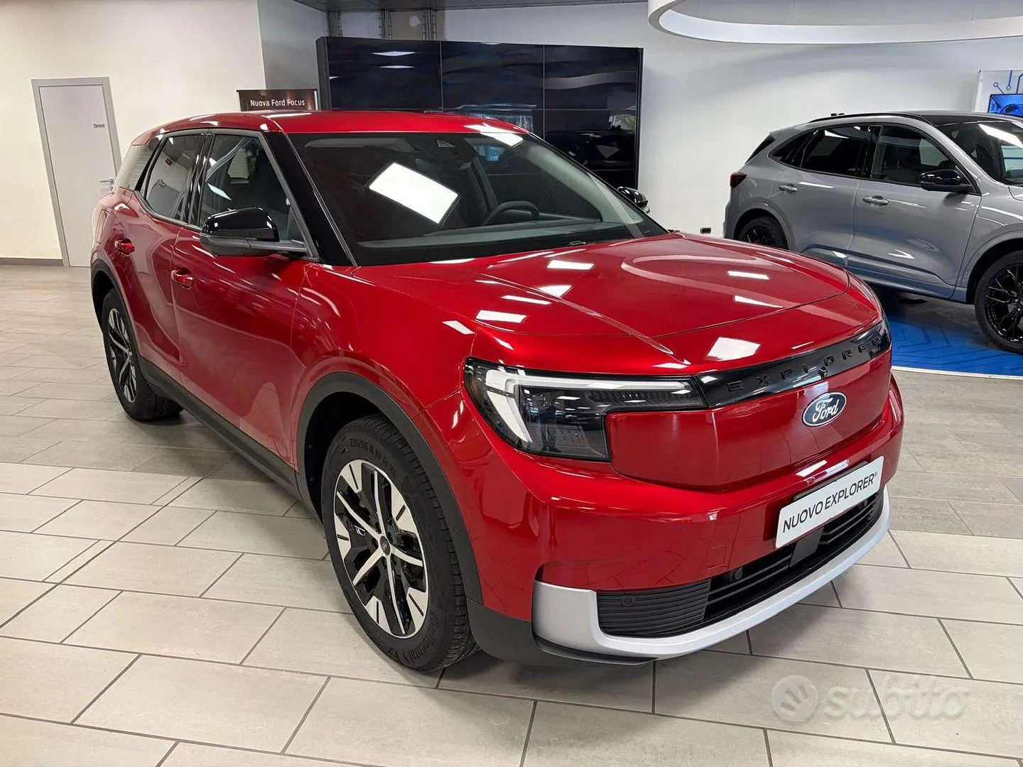 Ford Explorer 2024 photo 3
