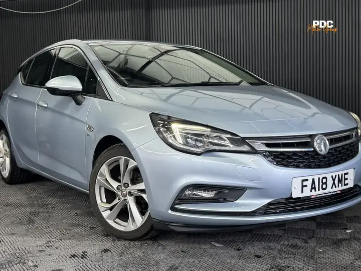 Vauxhall Astra 2018 photo 3