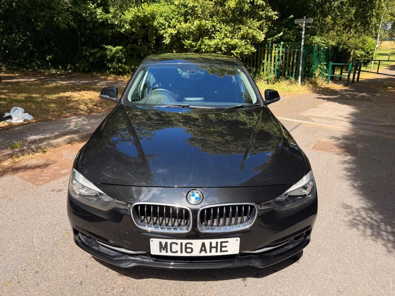 BMW 3 Series 2016 photo 2