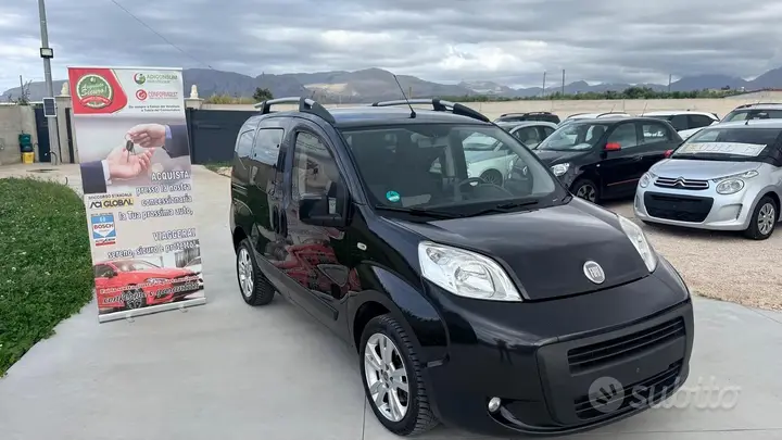 Fiat Qubo 2012 photo 2