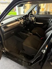 Suzuki Swift 2018 photo 5