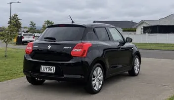 Suzuki Swift 2018 photo 3