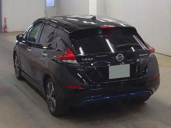 Nissan Leaf 2021 photo 4
