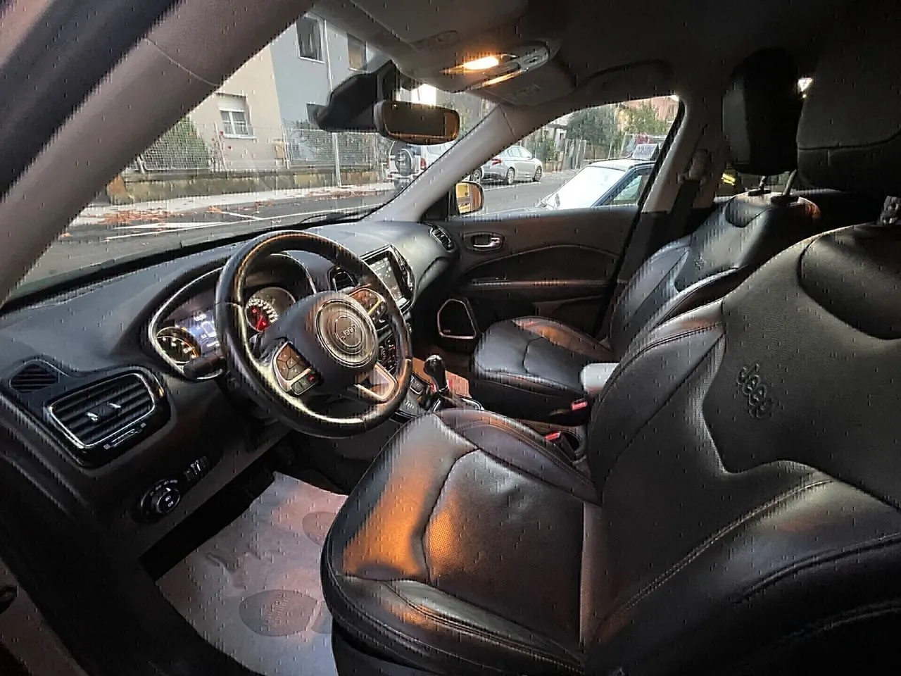 Jeep Compass 2018 photo 4