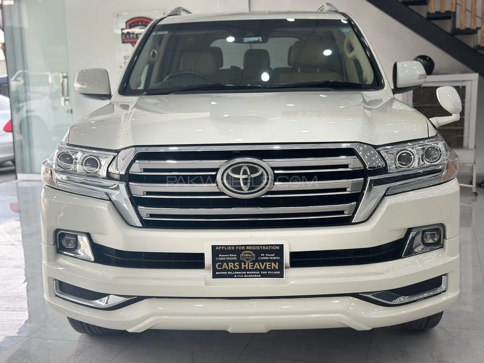 Toyota Land Cruiser