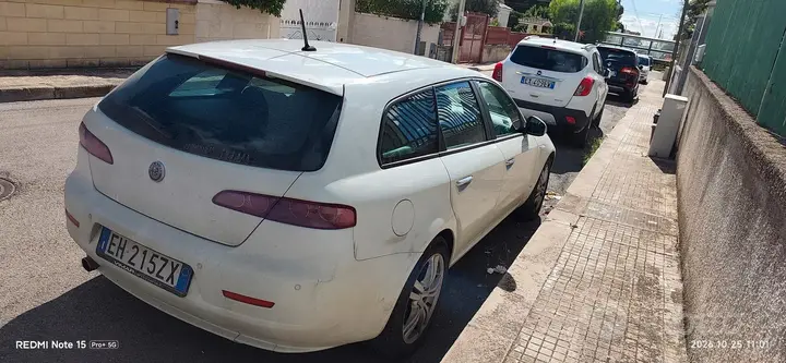 Alfa Romeo 159 2011 photo 3