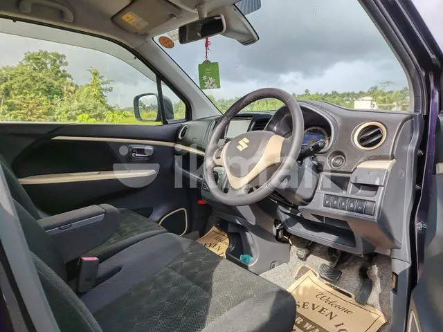 Suzuki Wagon R Stingray 2015 photo 2